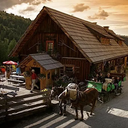 Apart Otel Hutter Gmbh 4*