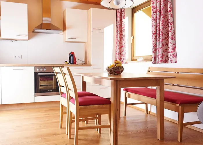 Aparthotel Hutter Gmbh 4*